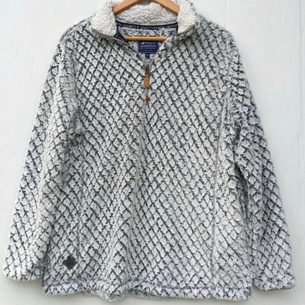 Size L SIMPLY SOUTHERN fuzzy sherpa teddy jacket
